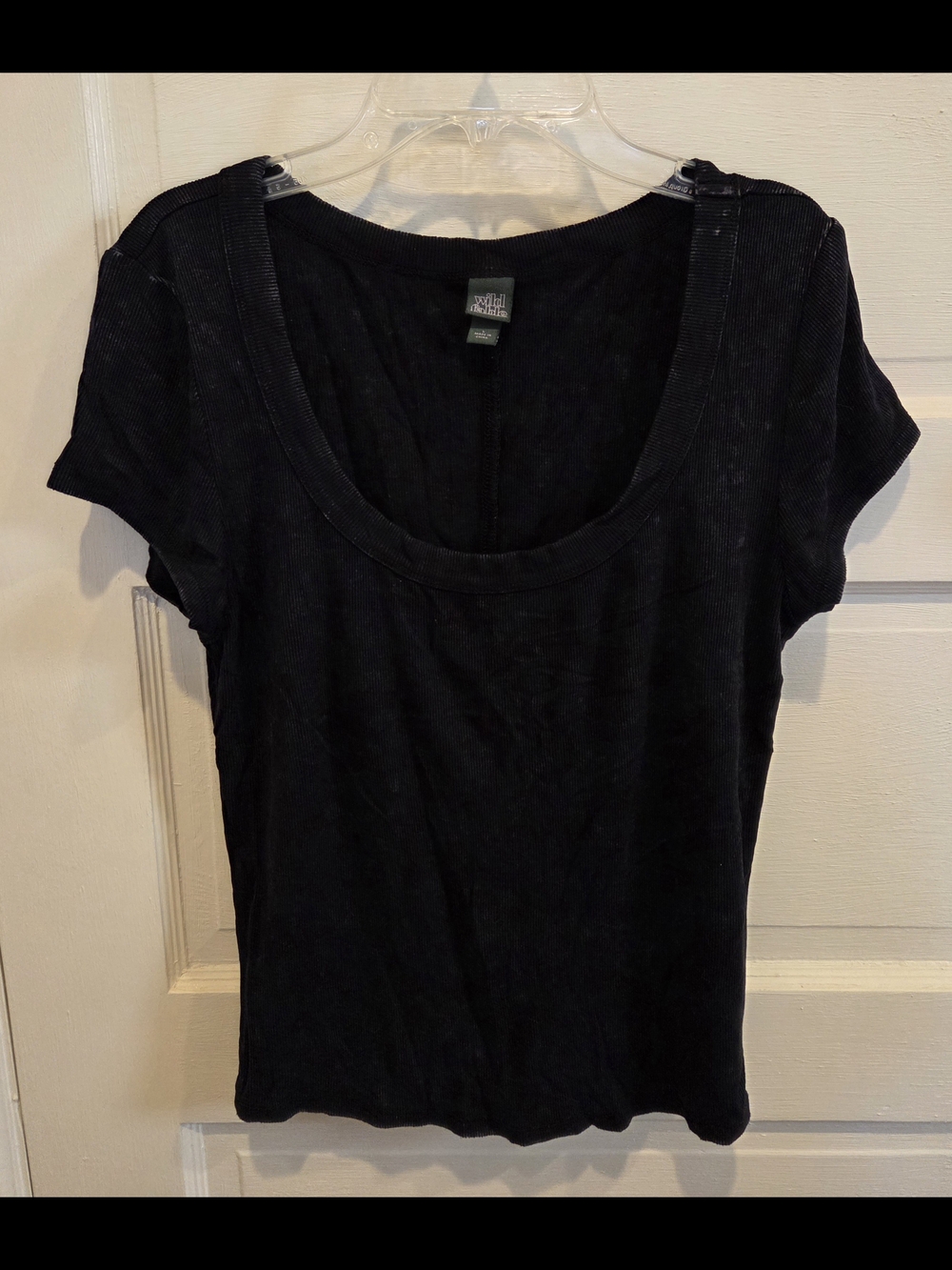 wild fable Black Scoop Neck Short Sleeve Tee
